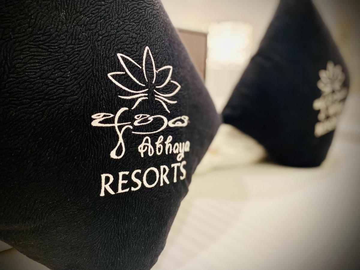 Abhaya Resorts Anuradhapura Esterno foto
