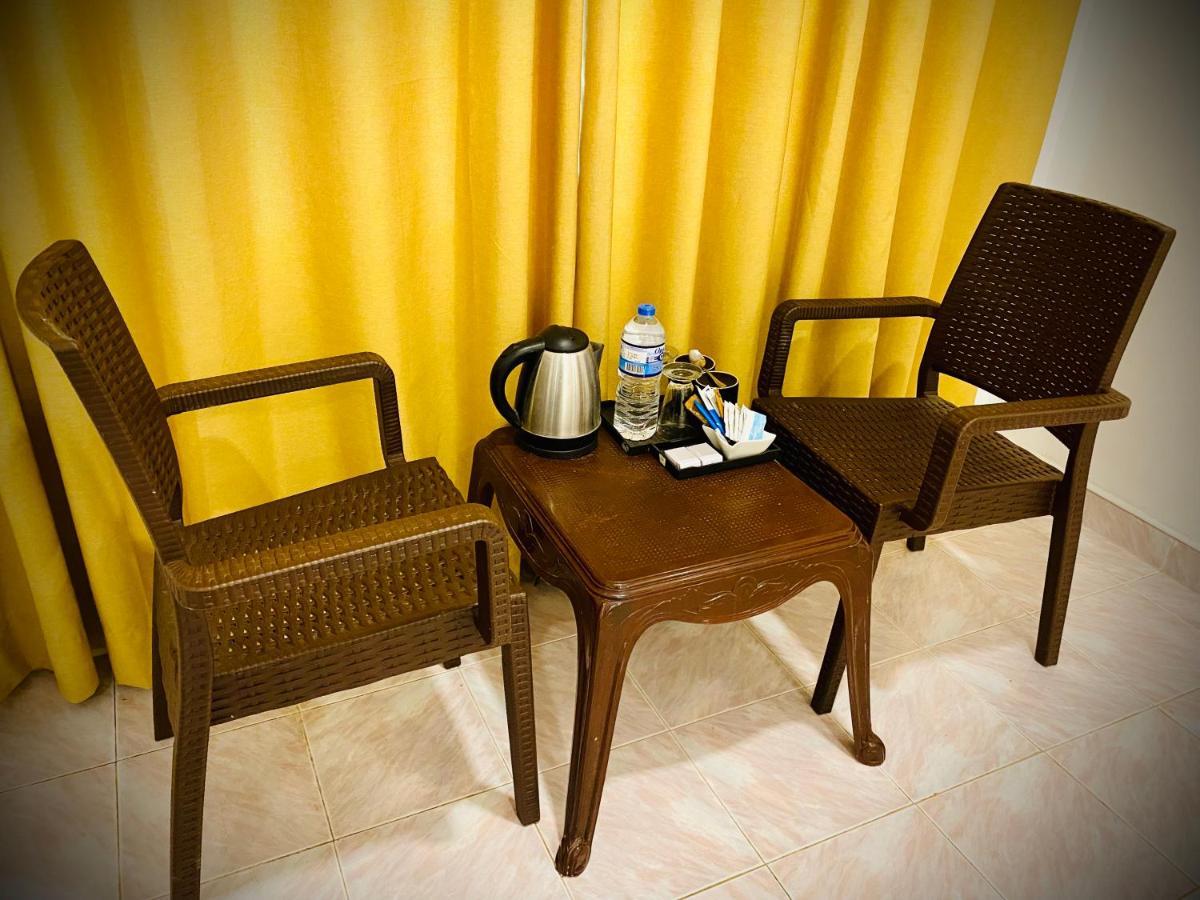Abhaya Resorts Anuradhapura Esterno foto